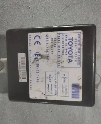 Toyota Corolla Verso AR10 Door control unit/module 897410F010 10R021776 61B168000