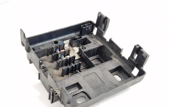 Ford Focus Other engine bay part LHD001G64 LHD001 20191210163018
