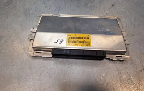 BMW X3 F25 Suspension control unit/module 6881597 SN502640 28402631453