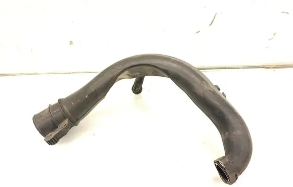 Intercooler hose/pipe