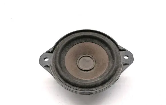 Tesla Model S Front door high frequency speaker 1004833-01-A