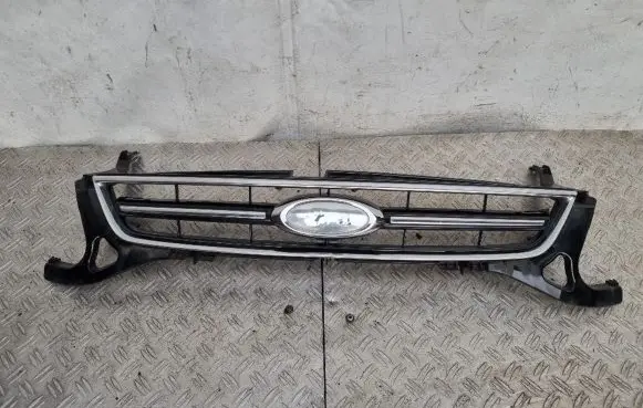 Ford Mondeo MK IV Front bumper upper radiator grill BS718200B SP6563