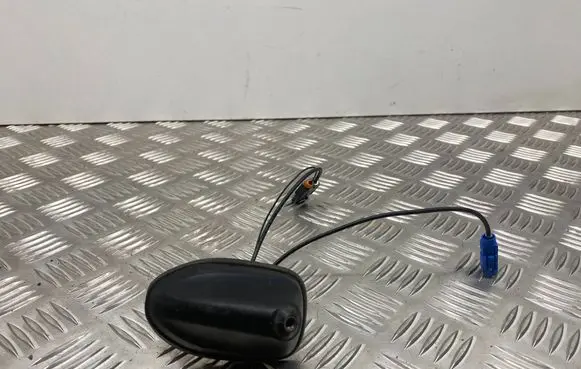 Ford C-MAX II Aerial GPS antenna AM5T18828DC