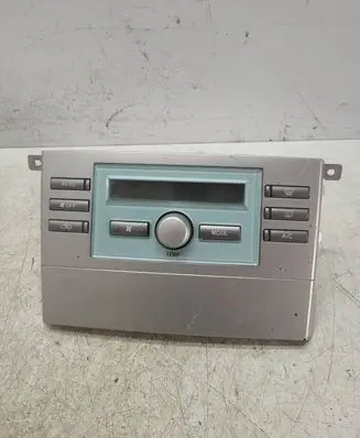 Toyota Corolla Verso E121 Climate control unit 559000F030
