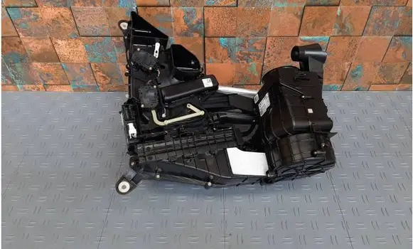 BMW X7 G07 Interior heater climate box assembly 6807233 9869533
