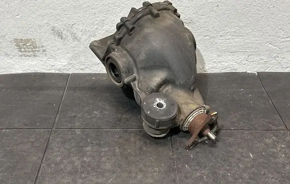Jaguar XK - XKR Rear differential VR6R8W4025A2 6W934A213CB 331