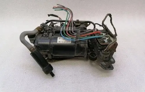 Bentley Continental Air suspension compressor/pump 3D0616005K