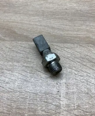 Renault Espace III Oil pressure sensor 12640 FAE