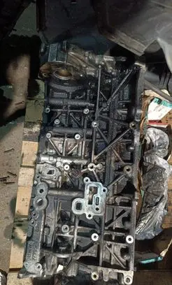 BMW X5 E70 Engine block 7799978