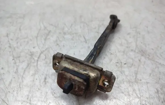 KIA Sportage Rear door check strap stopper