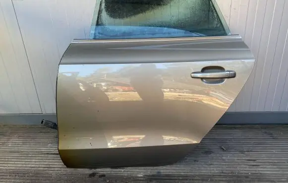 Audi A5 Sportback 8TA Rear door