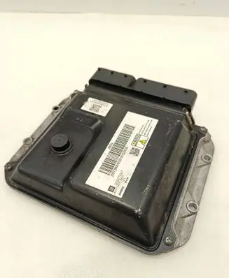 Opel Astra J Engine control unit/module 55577647