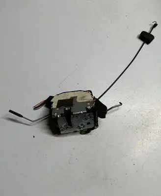 Land Rover Freelander Front door lock AF1AW58