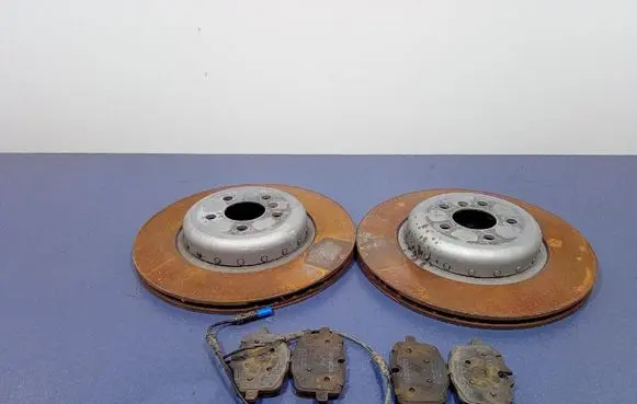 BMW X6 M Rear brake disc 0986479679