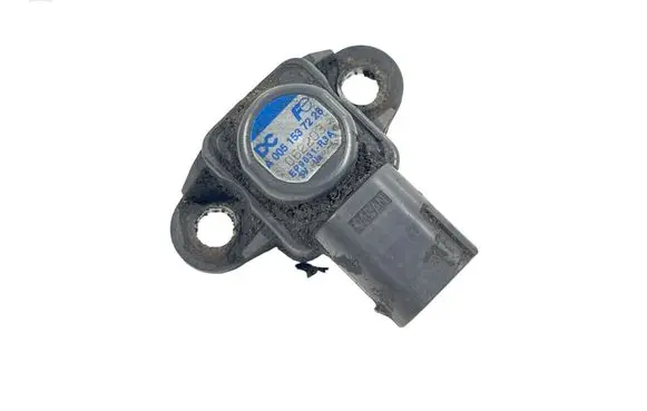 Mercedes-Benz Vito Viano W639 Air pressure sensor A0051537228 062203 P9631R3A