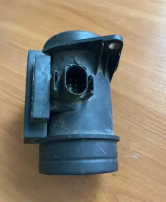 Audi A3 S3 8P Mass air flow meter 074906461