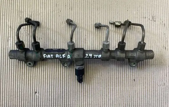Alfa Romeo 166 Fuel main line pipe 0445215005 0281002405