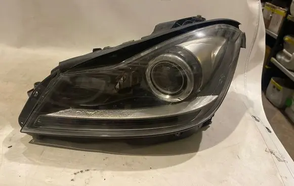 Mercedes-Benz C W204 Headlight/headlamp A2048205559