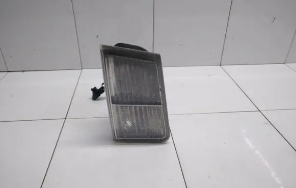 Cadillac BLS Tailgate rear/tail lights