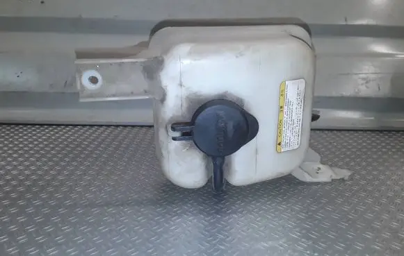 Hyundai Sonata Coolant expansion tank/reservoir 