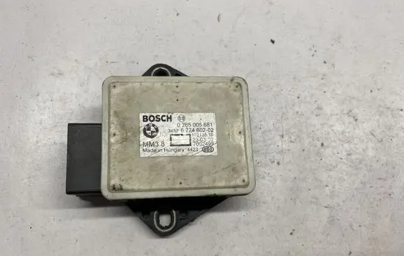 BMW 5 E60 E61 Acceleration sensor 6774602
