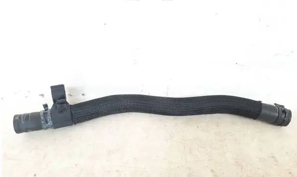 Audi Q7 4M Engine coolant pipe/hose 06E121082R