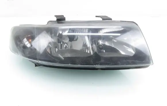 Seat Toledo II (1M) Headlight/headlamp 
