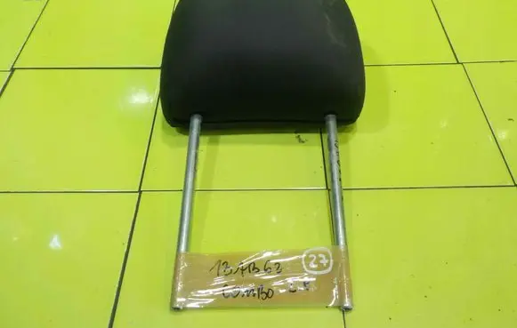 Opel Combo D Front seat headrest PRZOD