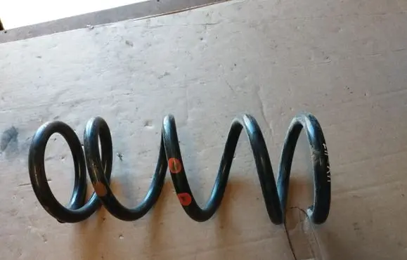 Infiniti G37 Rear coil spring