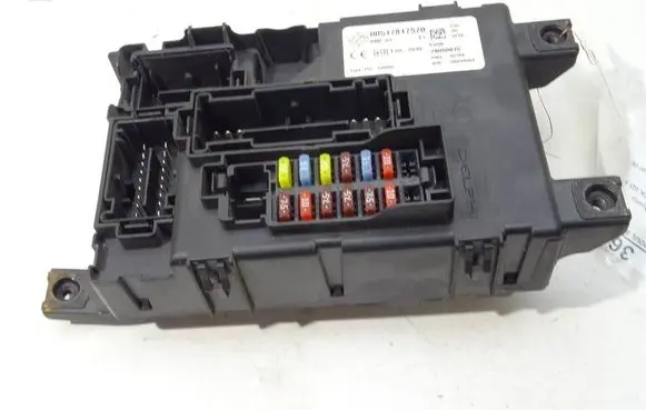 Fiat Grande Punto Other control units/modules 00517817570