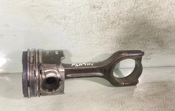 Peugeot 307 Piston with connecting rod Psa9hv