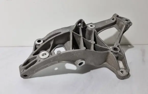 BMW 1 F20 F21 A/C compressor mount bracket 7603346 64557603346 6455760334605