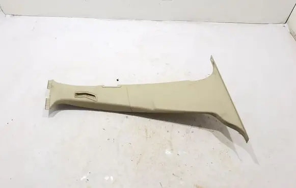 Volvo XC60 (B) pillar trim (bottom) 6841932