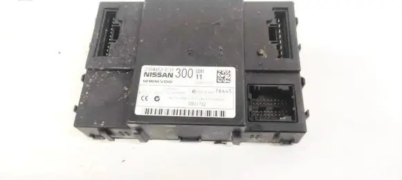 Nissan Pathfinder R51 Comfort/convenience module 284B2EB300 5WK48935