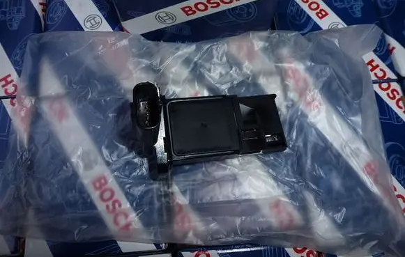 Subaru Impreza II Mass air flow meter 0986JG1620