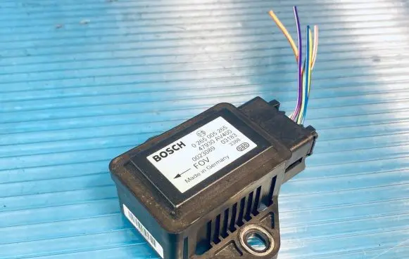 Nissan Primera ESP acceleration yaw rate sensor 47930AV400 0265005265