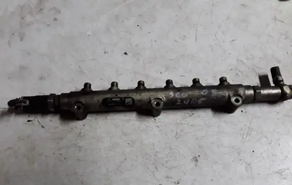 Volvo S60 Fuel main line pipe 0445215010 8658252