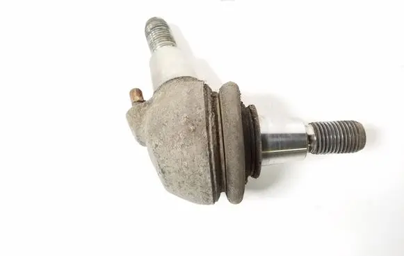 Mercedes-Benz E W212 Front ball joint A2123300135