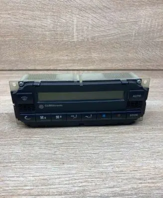 Volkswagen PASSAT B5 Climate control unit 3B1907044B 5HB007617