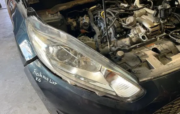 Ford Fiesta Headlight/headlamp C1BB13W029CG