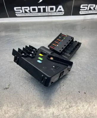 Mercedes-Benz E W211 Fuse module A2115460641
