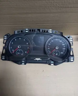 Volkswagen Golf VII Speedometer (instrument cluster) 5G1920740A