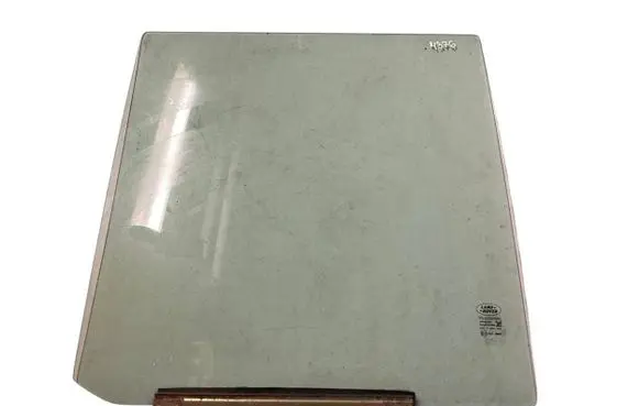 Land Rover Range Rover P38A Rear side window 43R00003 DOT17M24AS2