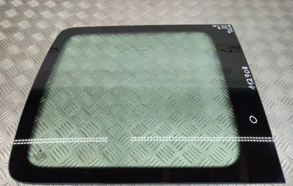 Volkswagen Caddy Rear side window 2K5845332B