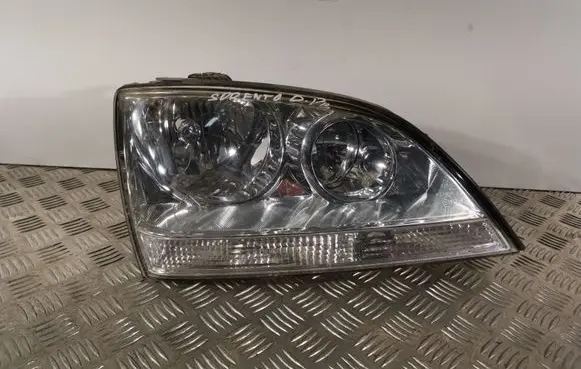 KIA Sorento Headlight/headlamp