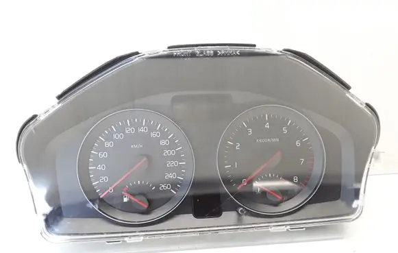 Volvo V50 Speedometer (instrument cluster) 31254775