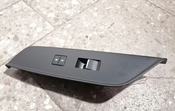 Lexus ES 250 - 300 - 330 Electric window control switch 7424033160