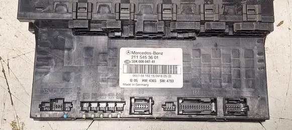 Mercedes-Benz E W211 SAM control unit 2115453601 5DK00804741 0000416215041805