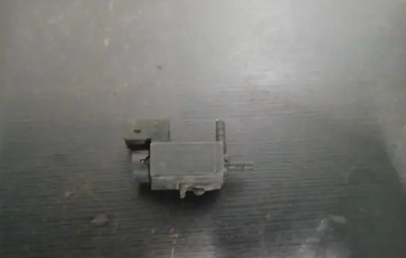 BMW 5 E60 E61 Turbo solenoid valve 72234100 04T170 1742712