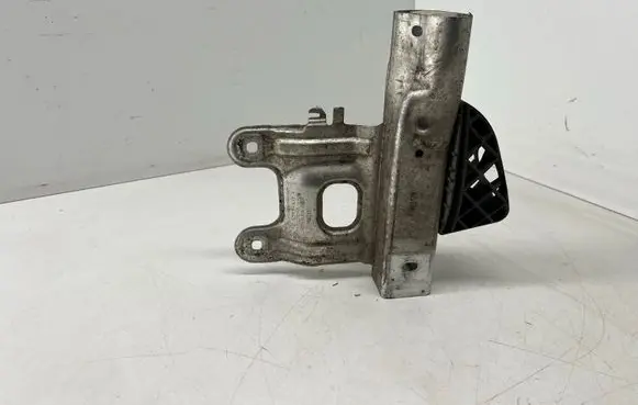 BMW 1 F20 F21 Radiator support slam panel bracket 10031013